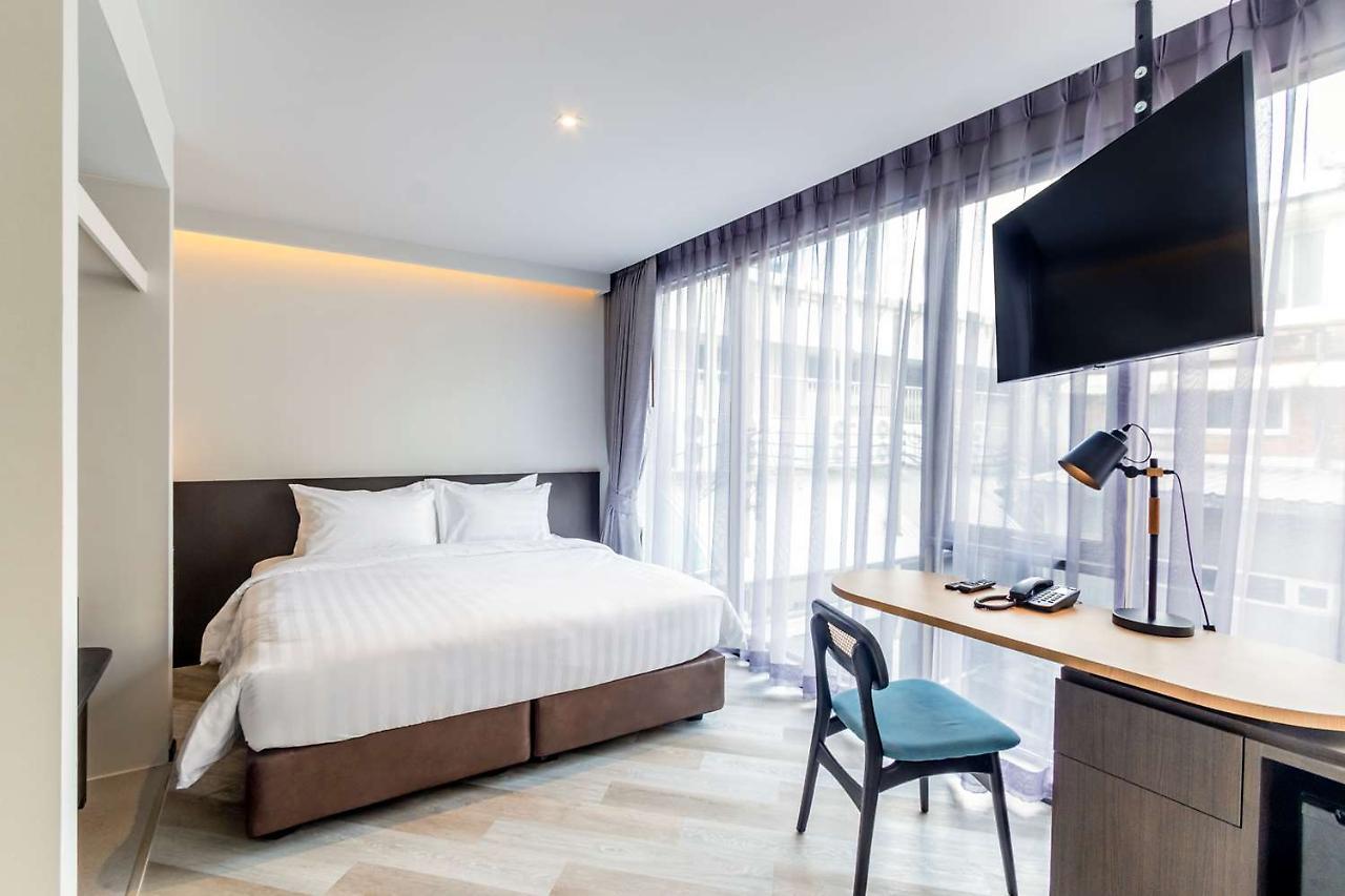 Seekers Finders Rama IV Hotel Surestay Collection By BW Банкок Екстериор снимка